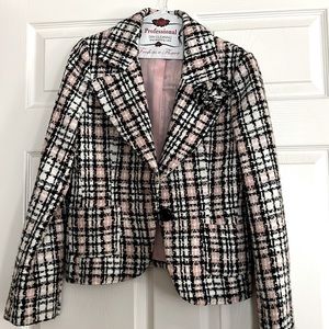 Cute black and pink blazer!